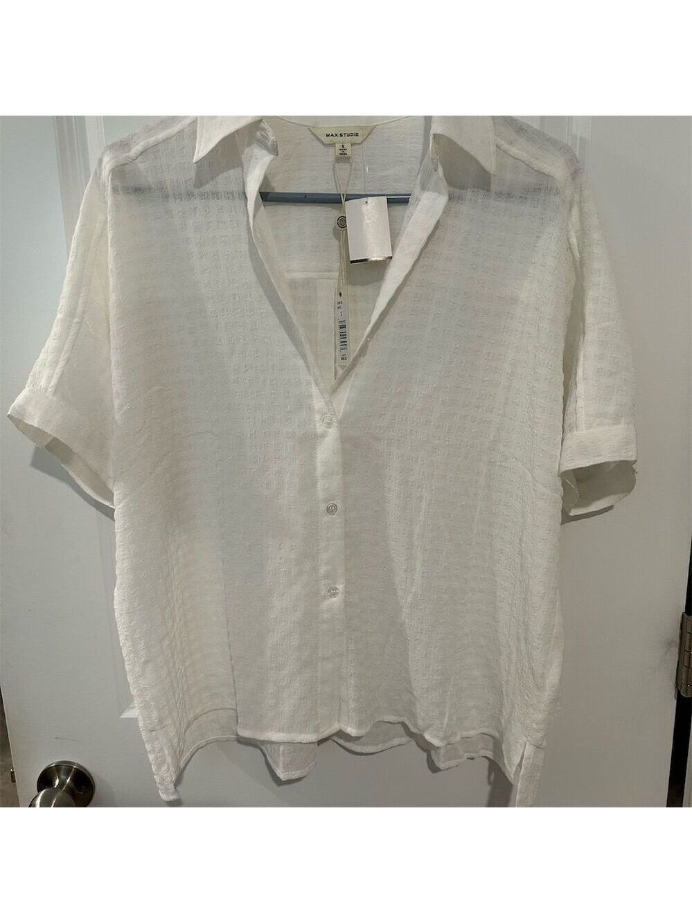 Max Studio Women's Textured White Button-Up Shirt Size S Casual Spring